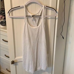 Lululemon tank size 4.